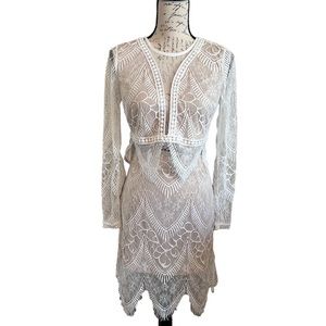 🎉 Lulu’s Bridal Lace Skirt Set Size S